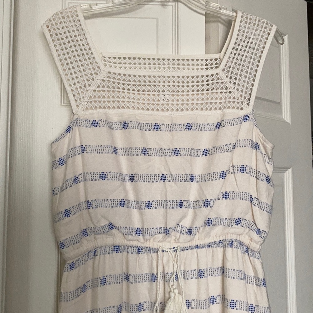 Old Navy linen and cotton summer dress